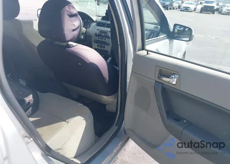 2011 Ford Focus Ses from USA, damaged, VIN 1FAHP3GN2BW153695